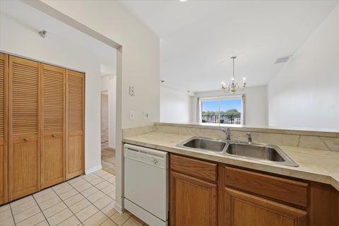 Tiny photo for 6238 W 26TH Street #503, Berwyn, IL 60402 (MLS # 12746315)