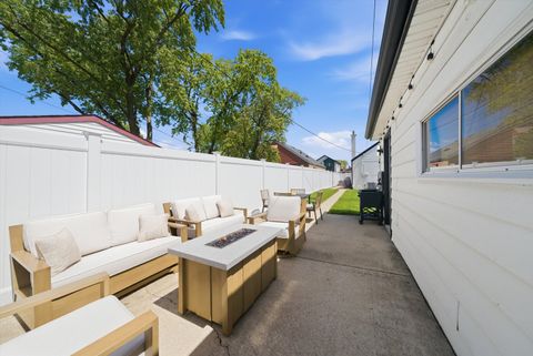 Tiny photo for 5204 S Oak Park Avenue, Chicago, IL 60638 (MLS # 12633930)