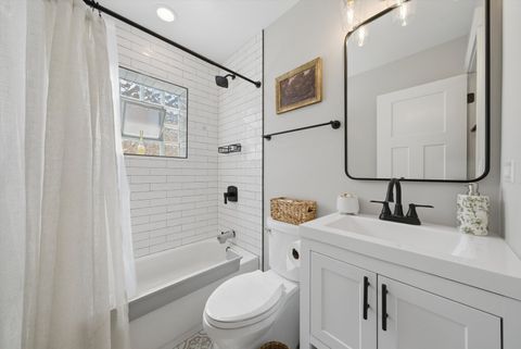 Tiny photo for 5204 S Oak Park Avenue, Chicago, IL 60638 (MLS # 12633930)