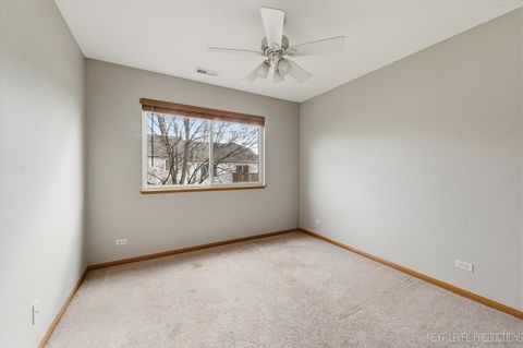 Tiny photo for 305 Thornwood Way #C, South Elgin, IL 60177 (MLS # 12595353)