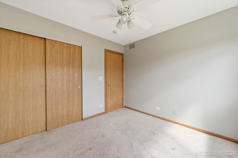 Tiny photo for 305 Thornwood Way #C, South Elgin, IL 60177 (MLS # 12595353)