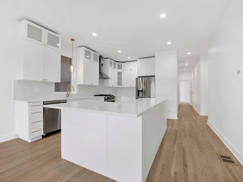 Tiny photo for 1445 W Grand Avenue #1E, Chicago, IL 60642 (MLS # 12641463)
