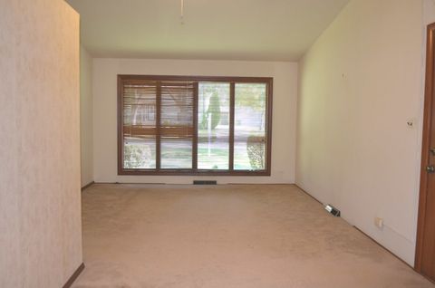 Tiny photo for 3805 Wren Lane, Rolling Meadows, IL 60008 (MLS # 12476167)