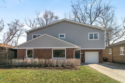 305 Desplaines Avenue Riverside IL 60546