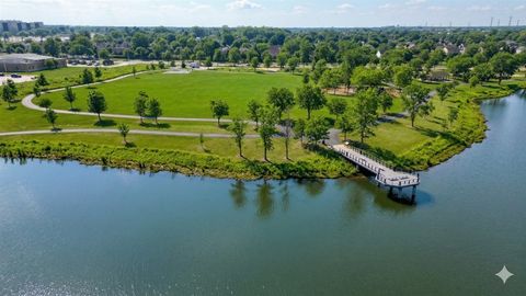 Tiny photo for 308 Sandpebble Lane #229, Aurora, IL 60504 (MLS # 12604234)