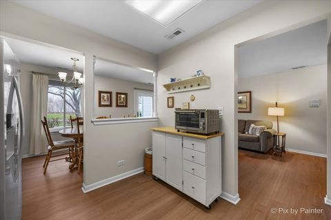 Tiny photo for 308 Sandpebble Lane #229, Aurora, IL 60504 (MLS # 12604234)