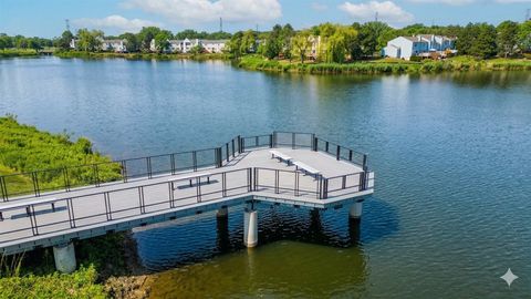 Tiny photo for 308 Sandpebble Lane #229, Aurora, IL 60504 (MLS # 12604234)