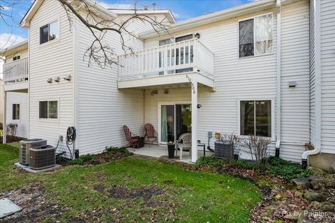 Tiny photo for 308 Sandpebble Lane #229, Aurora, IL 60504 (MLS # 12604234)
