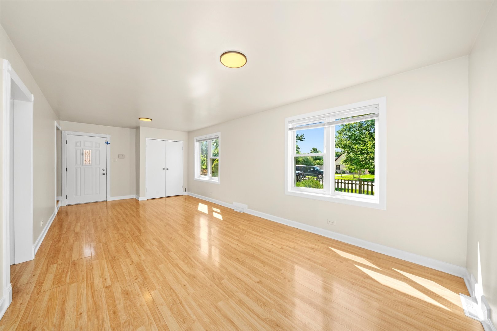 2612 W 98th Street