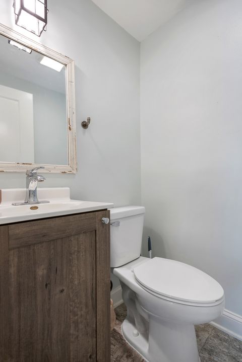 Tiny photo for 811 S Sheridan Drive, Bartlett, IL 60103 (MLS # 12452467)