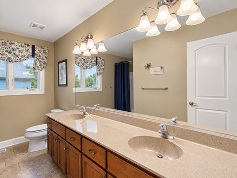 Tiny photo for 2016 Edgeview Drive, New Lenox, IL 60451 (MLS # 12762359)