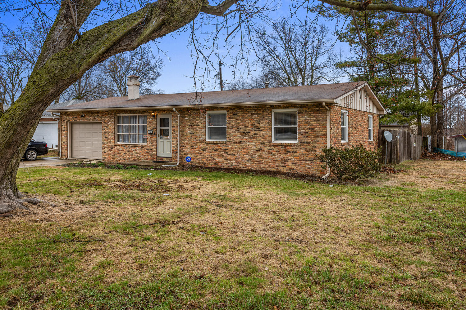 1502 Powers Lane