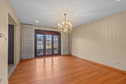 Tiny photo for 4319 Phyllis Drive, Northbrook, IL 60062 (MLS # 12606756)