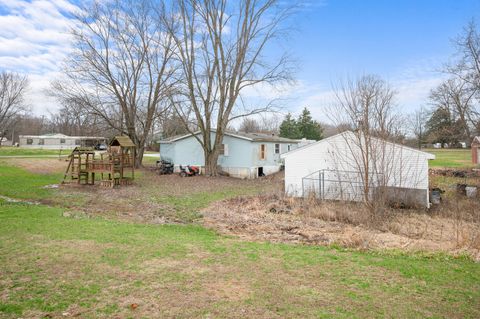 Tiny photo for 525 E Maple Street, Westfield, IL 62474 (MLS # 12583523)