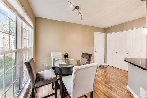 Tiny photo for 516 Citadel Circle, Westmont, IL 60559 (MLS # 12479648)
