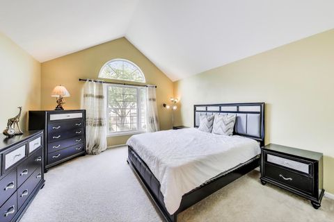 Tiny photo for 516 Citadel Circle, Westmont, IL 60559 (MLS # 12479648)