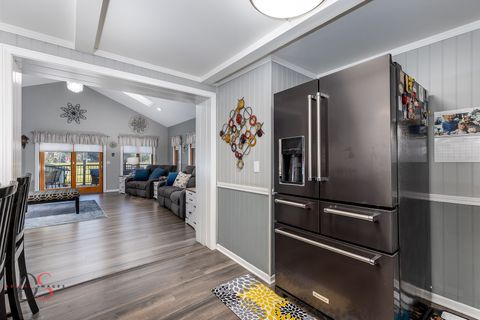 Tiny photo for 527 E Main Street, Ottawa, IL 61350 (MLS # 12635502)