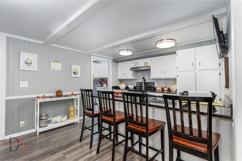 Tiny photo for 527 E Main Street, Ottawa, IL 61350 (MLS # 12635502)