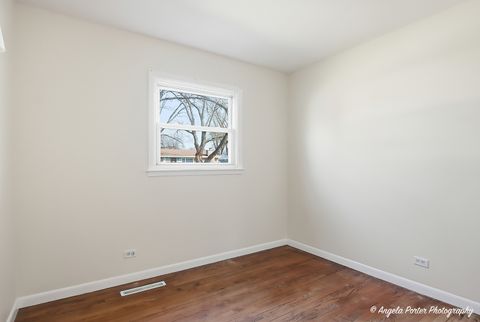 Tiny photo for Wauconda, IL 60084 (MLS # 12582124)