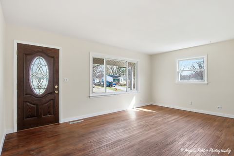 Tiny photo for Wauconda, IL 60084 (MLS # 12582124)