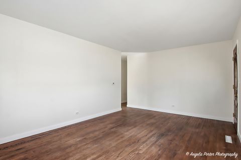 Tiny photo for Wauconda, IL 60084 (MLS # 12582124)