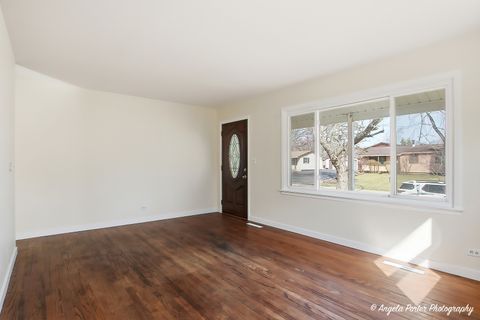 Tiny photo for Wauconda, IL 60084 (MLS # 12582124)