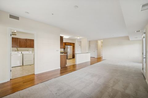 Tiny photo for 2220 Founders Drive #119, Northbrook, IL 60062 (MLS # 12503555)