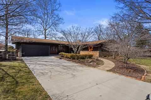 Photo of 3301 S Prospect Avenue, Champaign, IL 61822 (MLS # 12591624)