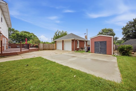 Tiny photo for 186 N Du Bois Avenue, Elgin, IL 60123 (MLS # 12784929)
