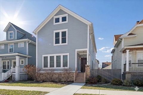 Photo of 4036 N Parkside Avenue, Chicago, IL 60634 (MLS # 12613689)