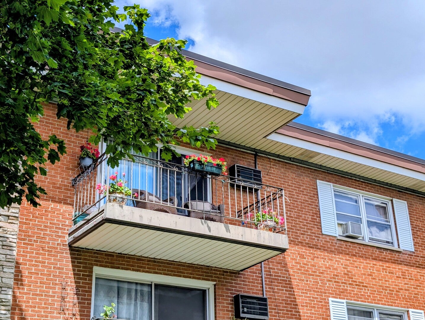 4229 N Keystone Avenue 3H