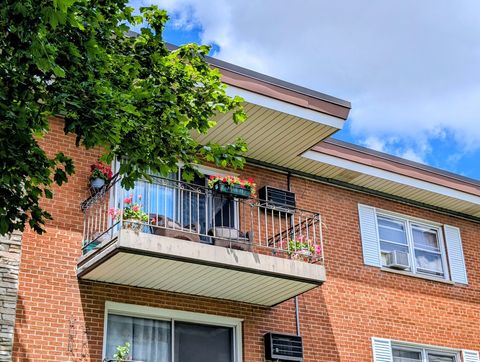Tiny photo for 4229 N Keystone Avenue #3H, Chicago, IL 60641 (MLS # 12682691)