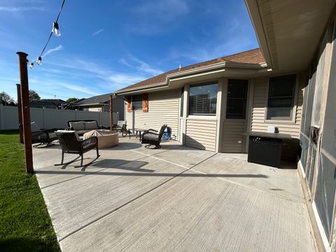 Tiny photo for 1711 Peri Drive, Mendota, IL 61342 (MLS # 12629732)