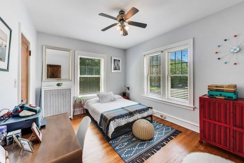 Tiny photo for 6203 N Oakley Street #1, Chicago, IL 60659 (MLS # 12668435)