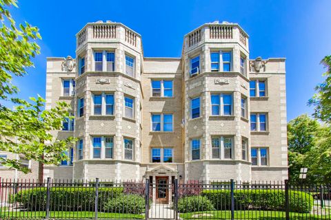 Photo of 6203 N Oakley Street #1, Chicago, IL 60659 (MLS # 12668435)
