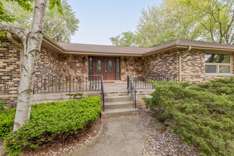 A home in South Barrington