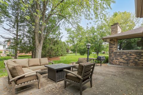 A home in South Barrington