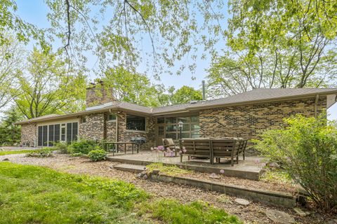 A home in South Barrington