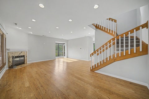 Tiny photo for 727 S Ashland Avenue #B, Chicago, IL 60607 (MLS # 12713375)