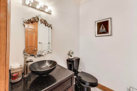 Tiny photo for 45 Willow Bay Drive, South Barrington, IL 60010 (MLS # 12490257)