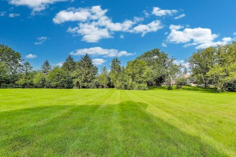 Tiny photo for 45 Willow Bay Drive, South Barrington, IL 60010 (MLS # 12490257)