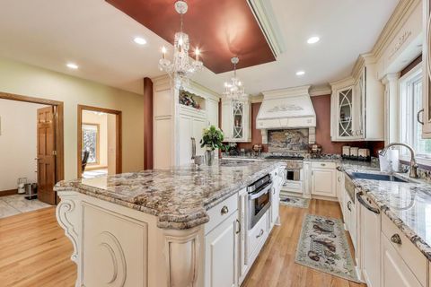 Tiny photo for 45 Willow Bay Drive, South Barrington, IL 60010 (MLS # 12490257)
