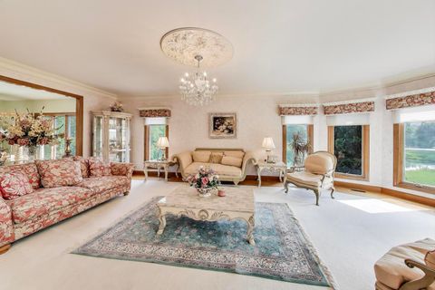 Tiny photo for 45 Willow Bay Drive, South Barrington, IL 60010 (MLS # 12490257)