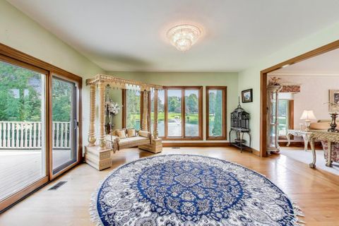 Tiny photo for 45 Willow Bay Drive, South Barrington, IL 60010 (MLS # 12490257)
