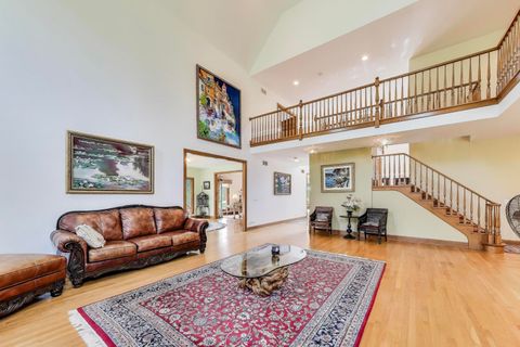 Tiny photo for 45 Willow Bay Drive, South Barrington, IL 60010 (MLS # 12490257)