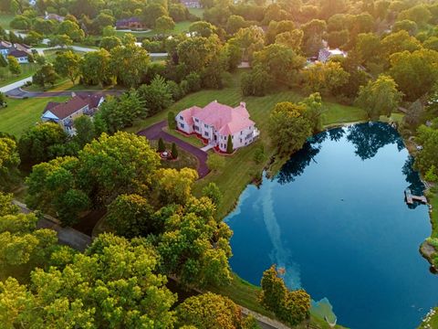 Photo of 45 Willow Bay Drive, South Barrington, IL 60010 (MLS # 12490257)