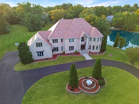 Tiny photo for 45 Willow Bay Drive, South Barrington, IL 60010 (MLS # 12490257)