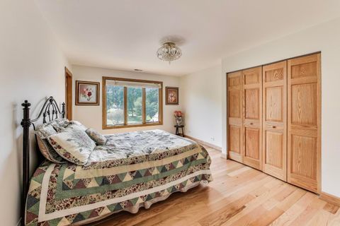 Tiny photo for 45 Willow Bay Drive, South Barrington, IL 60010 (MLS # 12490257)