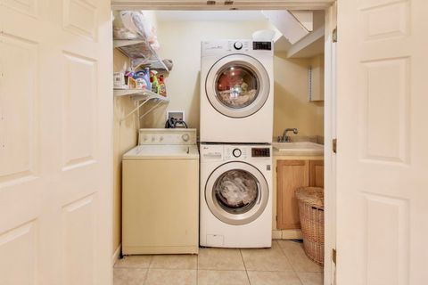 Tiny photo for 45 Willow Bay Drive, South Barrington, IL 60010 (MLS # 12490257)
