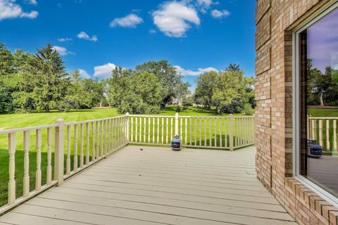 Tiny photo for 45 Willow Bay Drive, South Barrington, IL 60010 (MLS # 12490257)